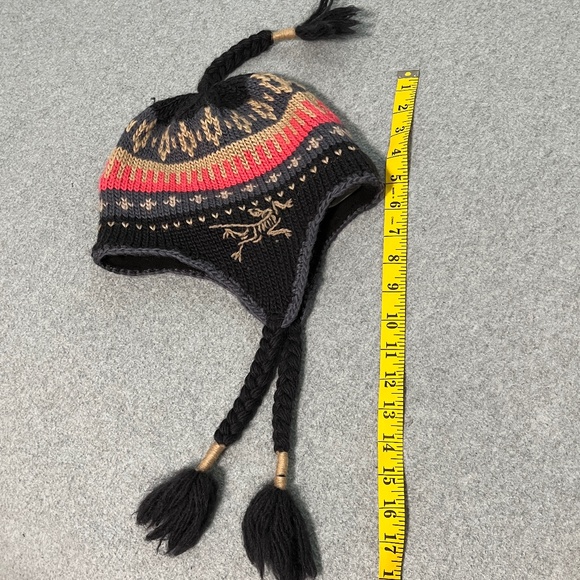 Arc'teryx Wool Beanie Knit Hat Earflap Winter Outdoors Gorpcore Wool Snow - Picture 6 of 9